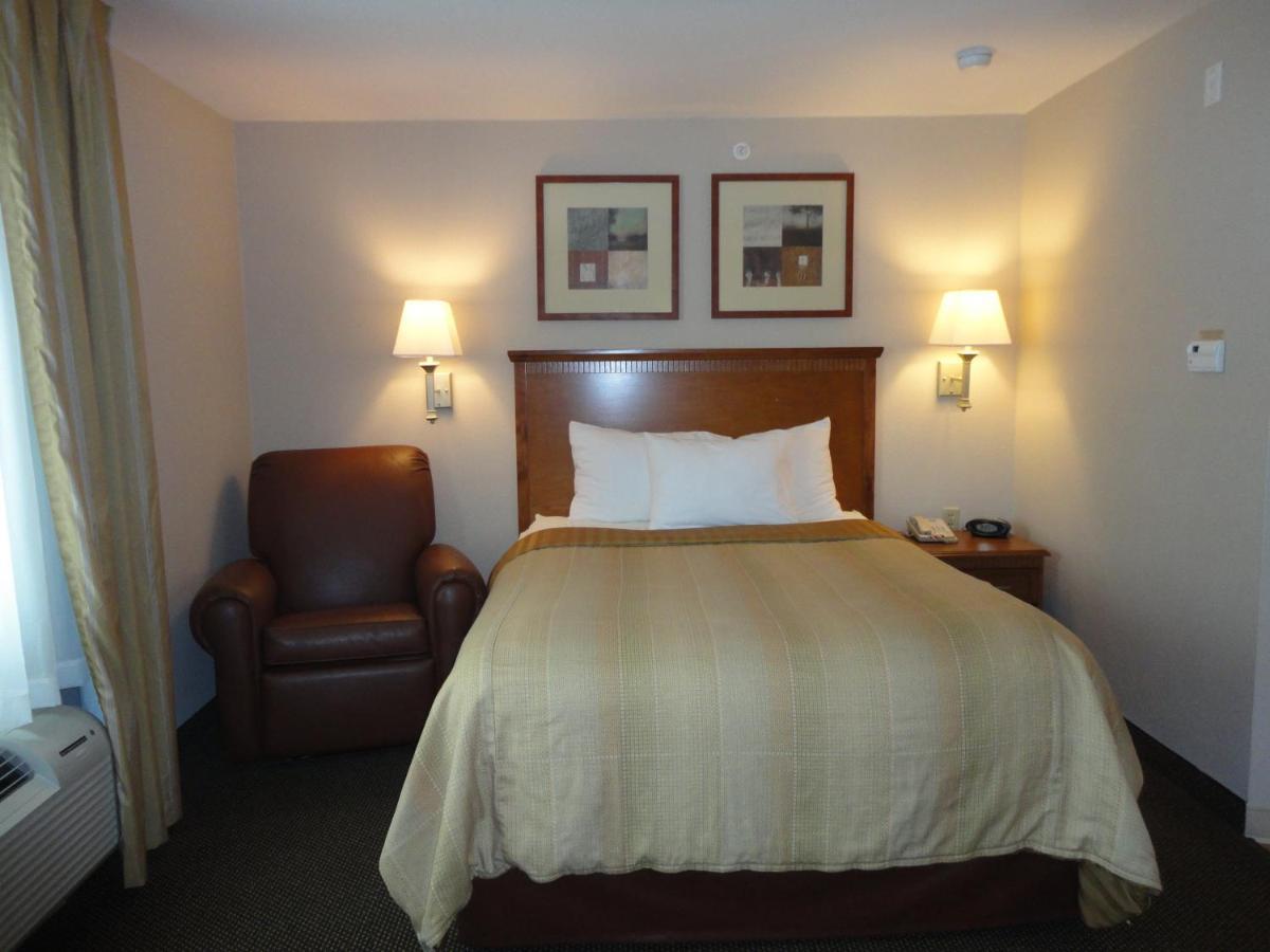 Candlewood Suites San Antonio Nw Near Seaworld By Ihg Exterior foto