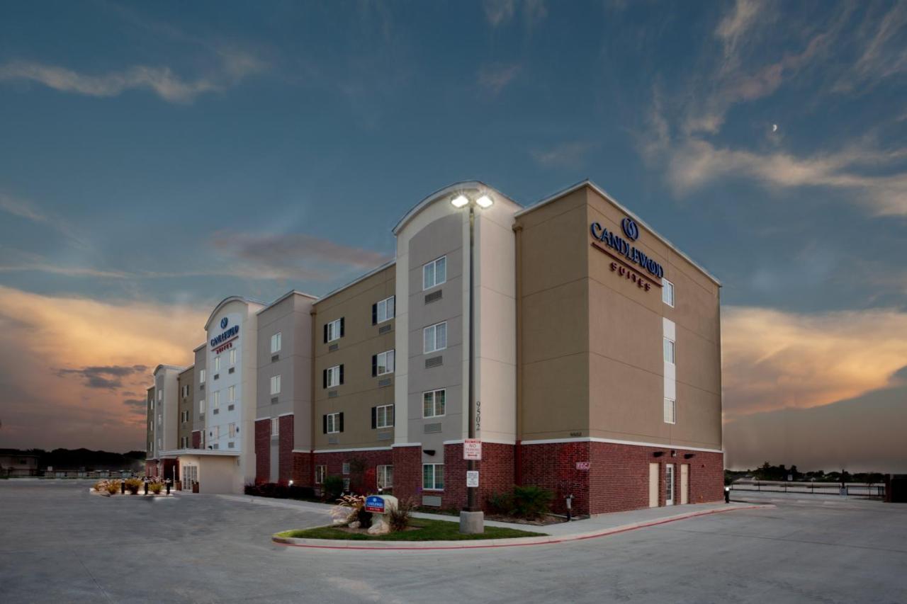 Candlewood Suites San Antonio Nw Near Seaworld By Ihg Exterior foto